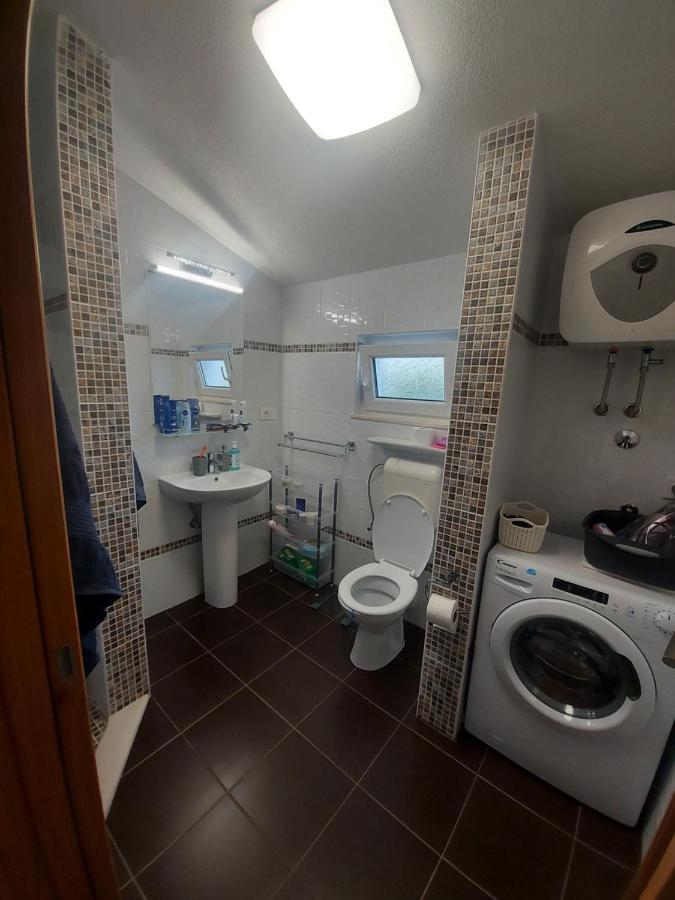 Dk Apartments Krasici Тиват Екстер'єр фото