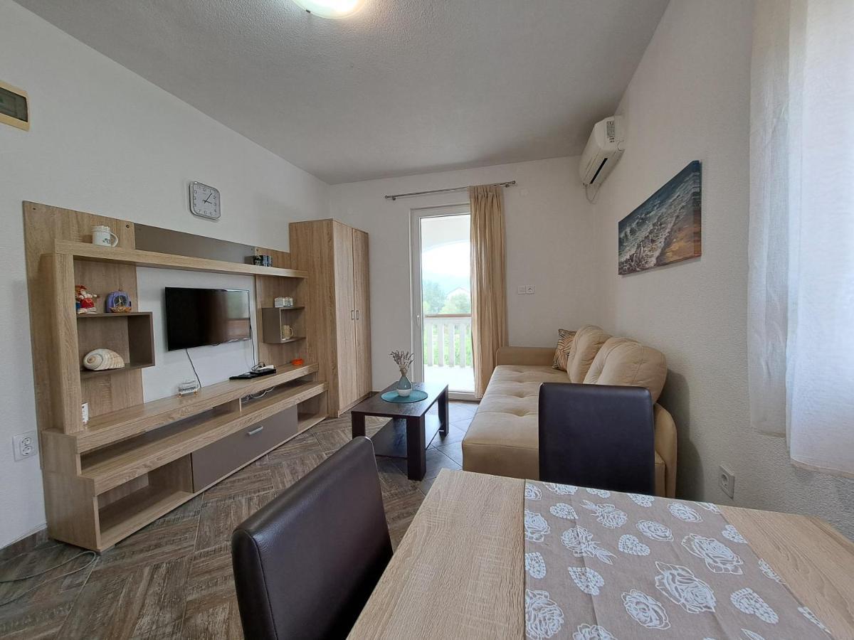 Dk Apartments Krasici Тиват Екстер'єр фото